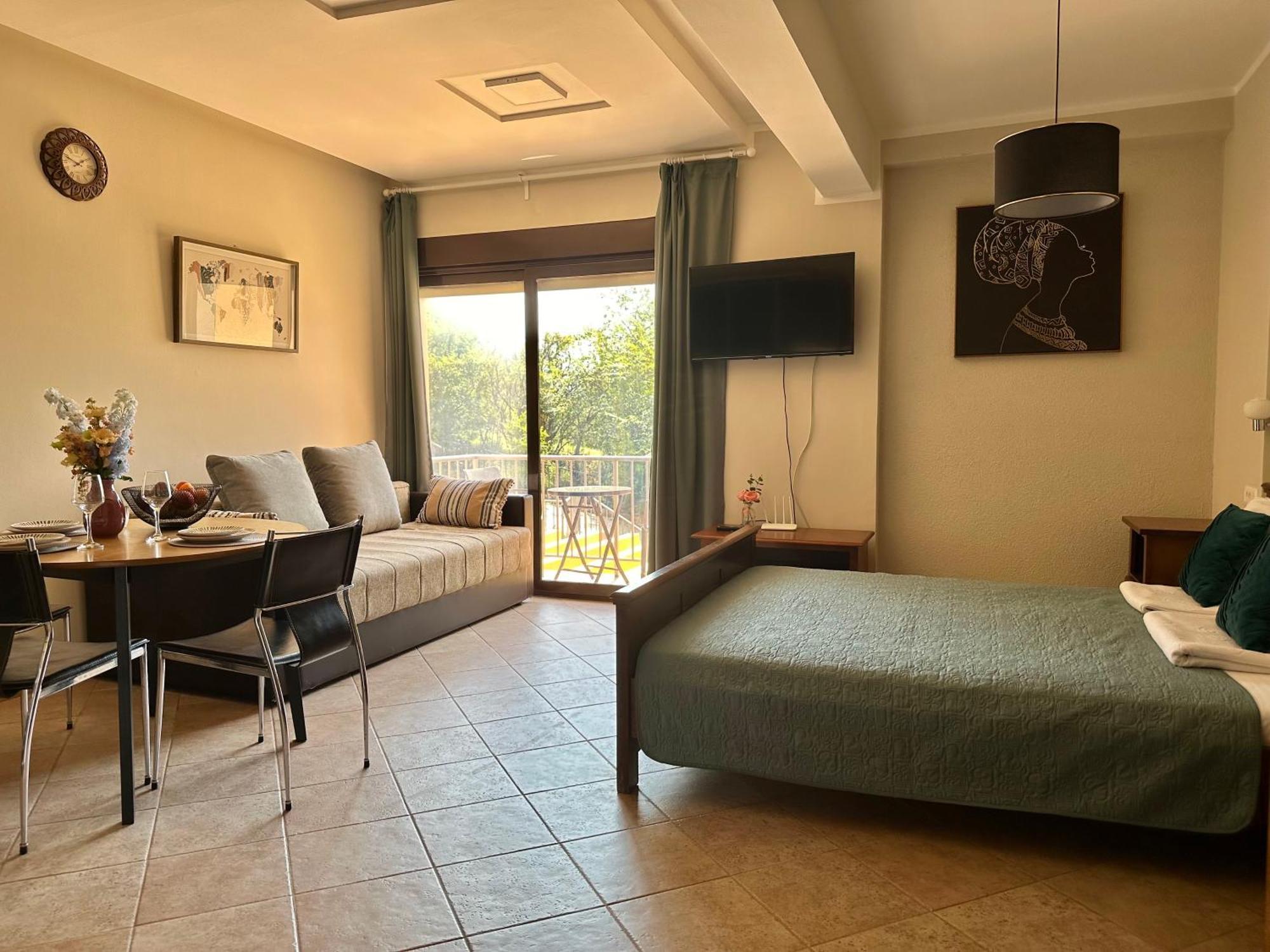 Villa Risan Apartments エクステリア 写真